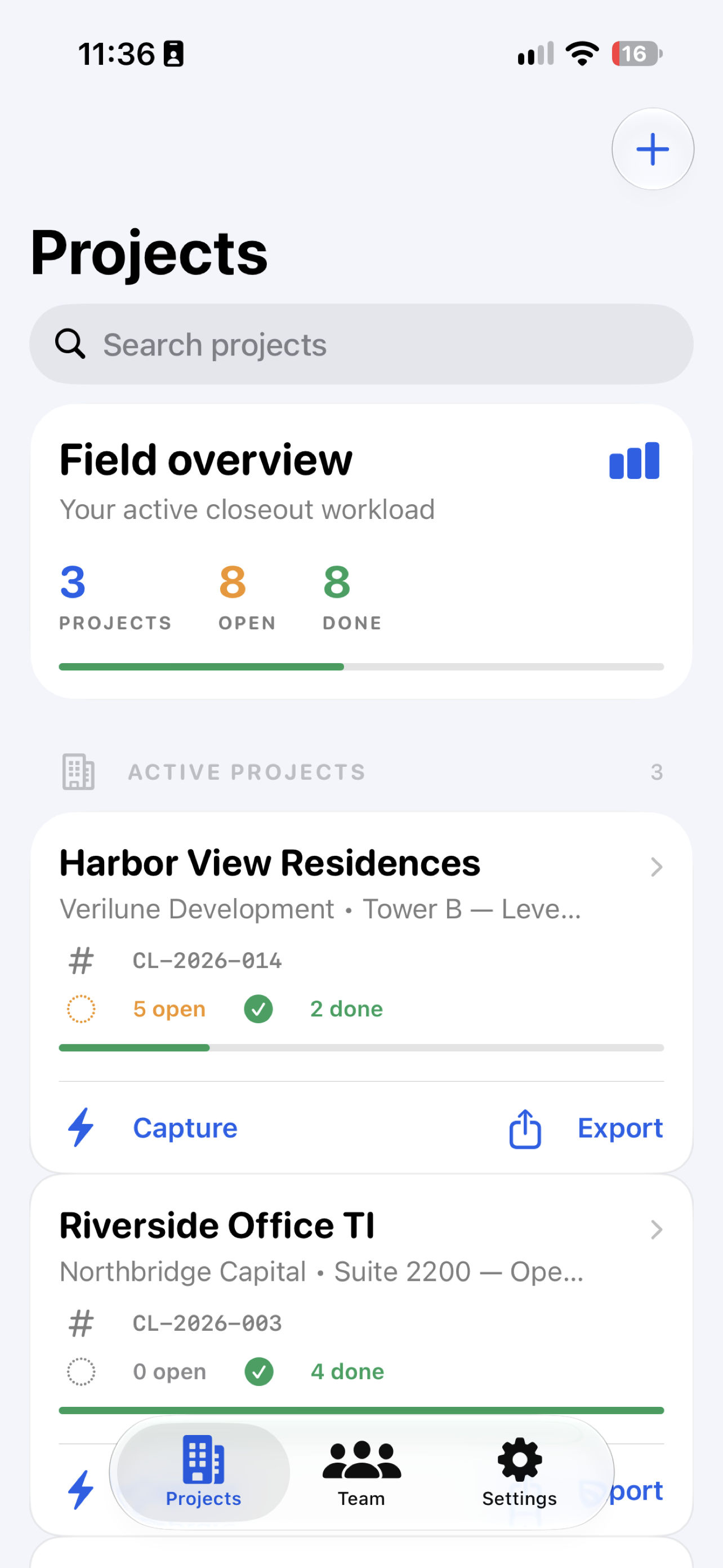 CloseoutLog projects dashboard with field overview and active closeout cards